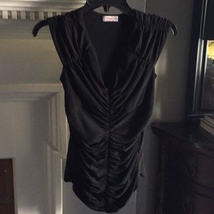 Black rouched top sleeveless